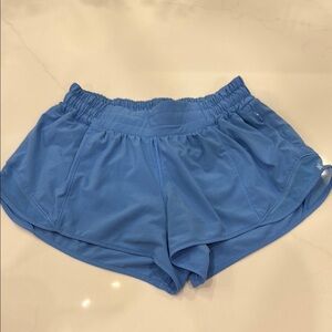 Lululemon Athletica Blue Athletic Shorts Hotty Hot Low-Rise Short 2.5”